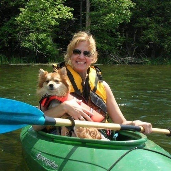 Meet your Posher, Rachel - Picture 2 of 5